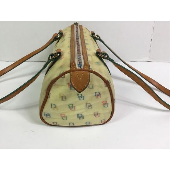 Vintage Dooney &‎ Bourke Shoulder Hand Bag Coated Canvas  Logo Pocketbook Purse - Picture 2 of 10